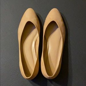 Tan flats size 5.5